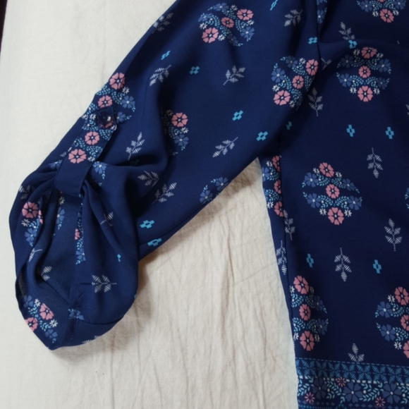 Knox Rose Blouse - Picture 10 of 10